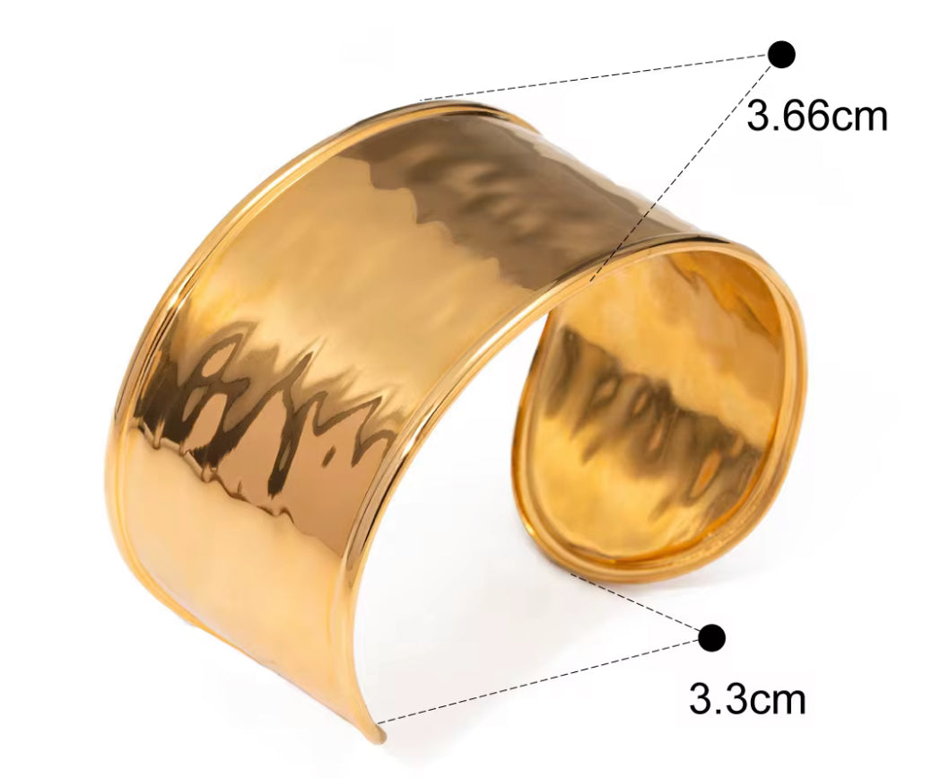 Lori Bangles